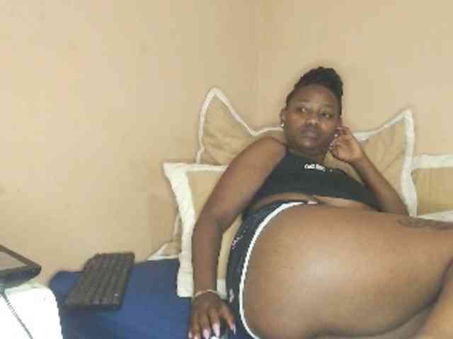 EbonyBoobz Live Webcam on BongaCams