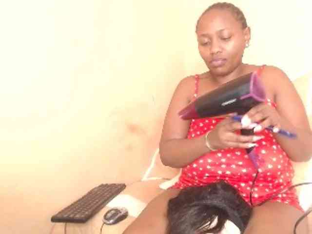 EbonyBoobz webcam