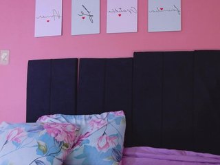 daddysneakin's Live Webcam