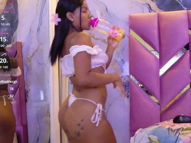 daddysneakin live cam on BongaCams