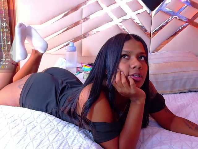 daddysneakin live cam on BongaCams
