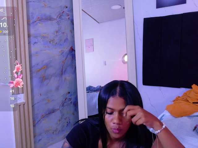 daddysneakin live cam on BongaCams