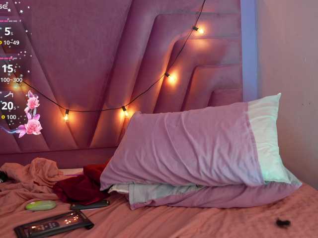 daddysneakin live webcam show