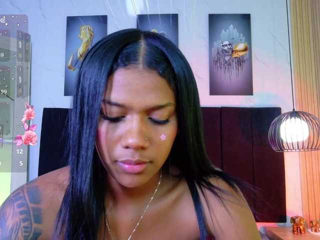 daddysneakin live cam on BongaCams