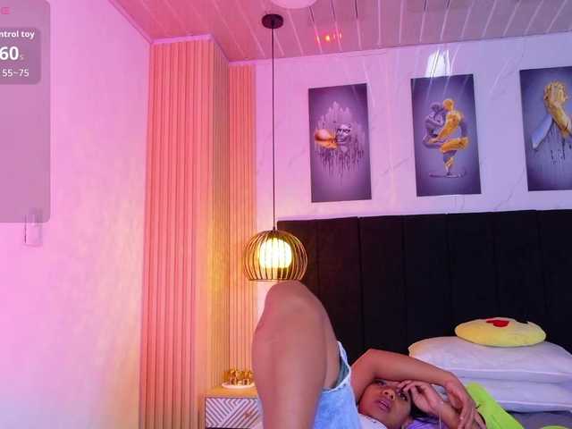 daddysneakin live cam on BongaCams