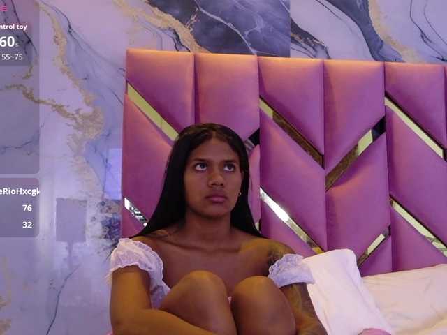 daddysneakin live cam on BongaCams