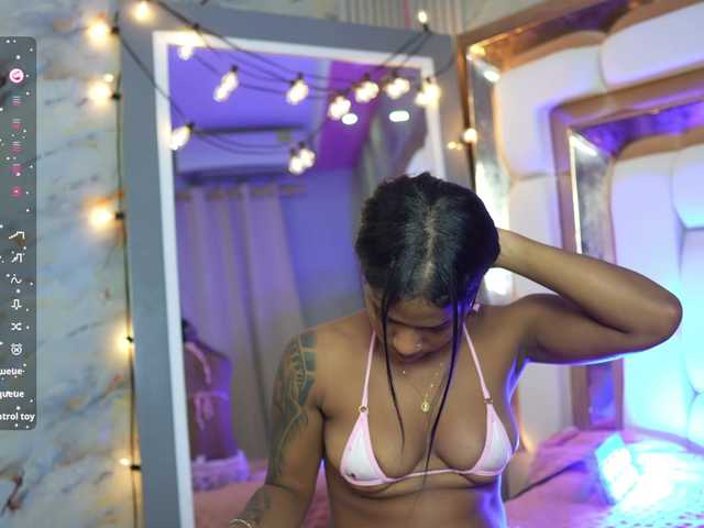 daddysneakin live cam on BongaCams