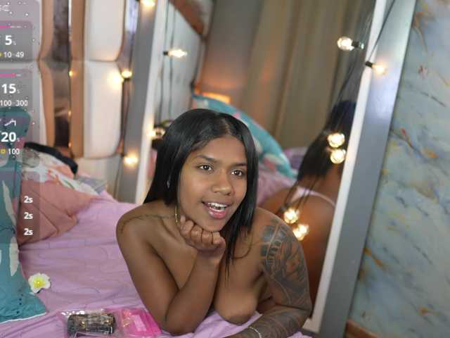 daddysneakin live cam on BongaCams
