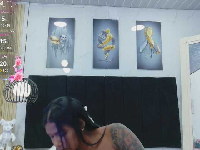 daddysneakin live cam on BongaCams
