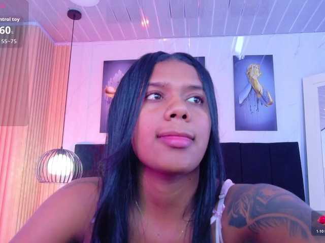 daddysneakin live cam on BongaCams