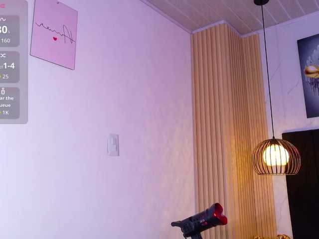 daddysneakin live cam on BongaCams