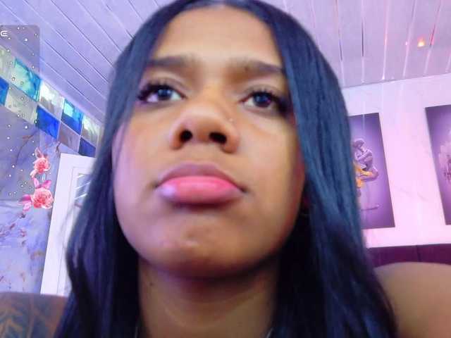 daddysneakin live cam on BongaCams