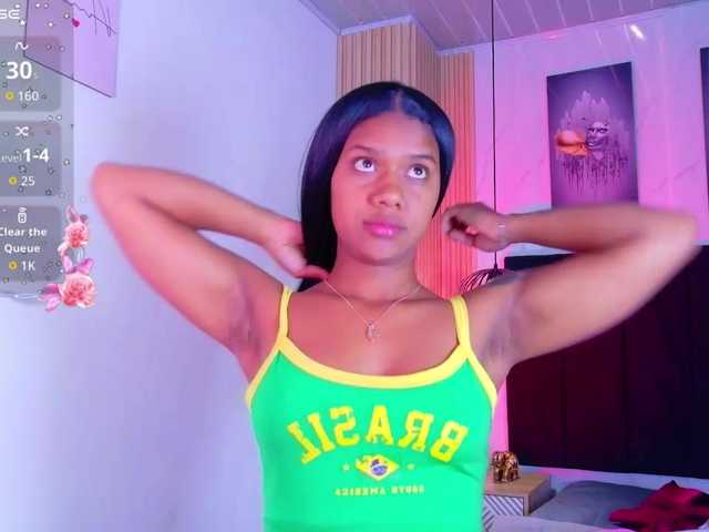 daddysneakin live cam on BongaCams