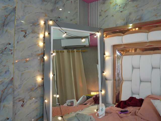 daddysneakin live cam on BongaCams