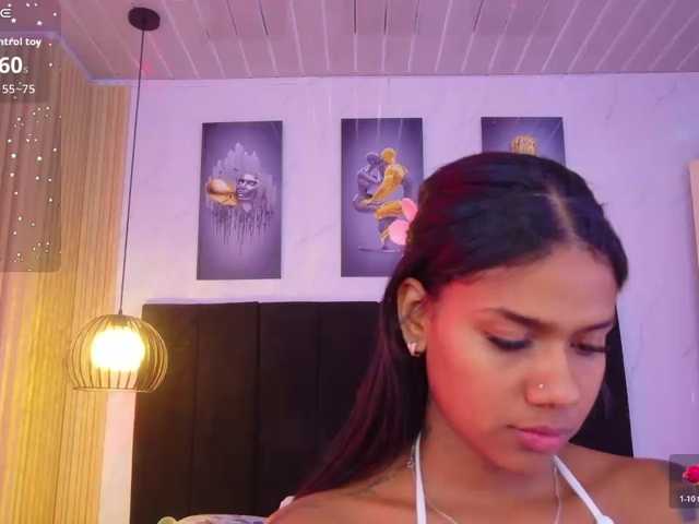daddysneakin live cam on BongaCams