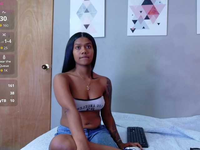daddysneakin live cam on BongaCams