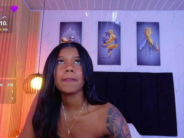 daddysneakin live cam on BongaCams
