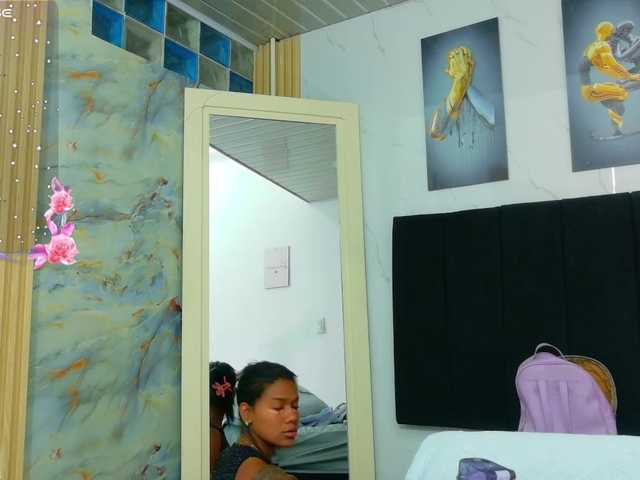 daddysneakin live cam on BongaCams