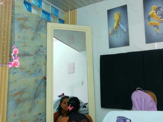daddysneakin live cam on BongaCams