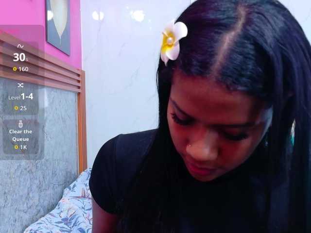 daddysneakin live cam on BongaCams