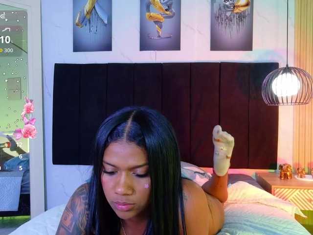 daddysneakin live cam on BongaCams