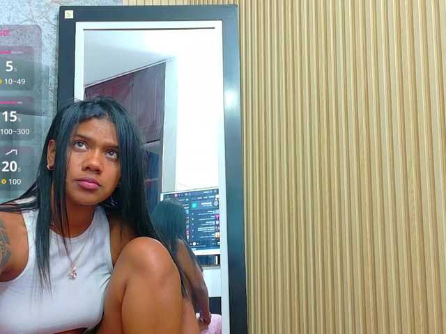 daddysneakin live cam on BongaCams