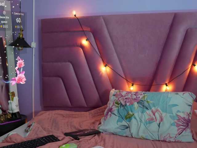 daddysneakin live webcam show