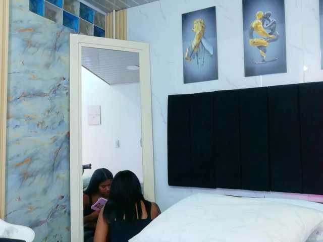 daddysneakin live cam on BongaCams