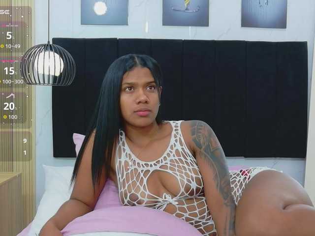 daddysneakin live cam on BongaCams
