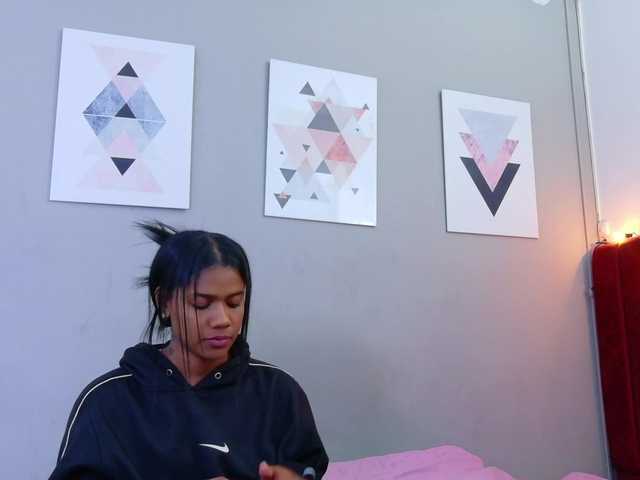daddysneakin live cam on BongaCams