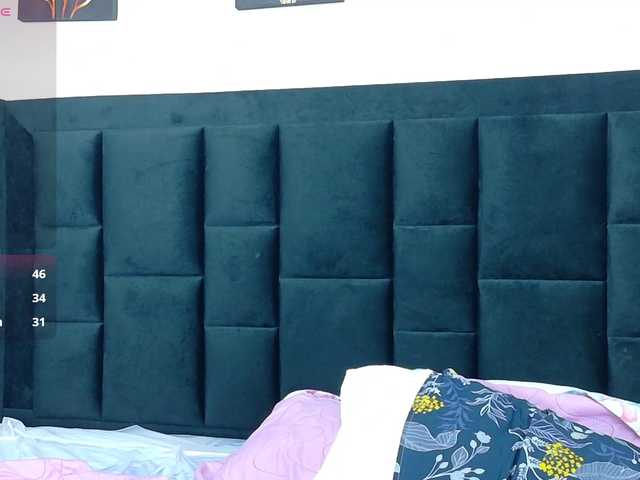 daddysneakin live cam on BongaCams