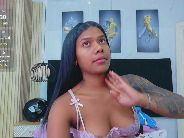 daddysneakin live cam on BongaCams