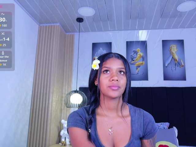 daddysneakin live cam on BongaCams