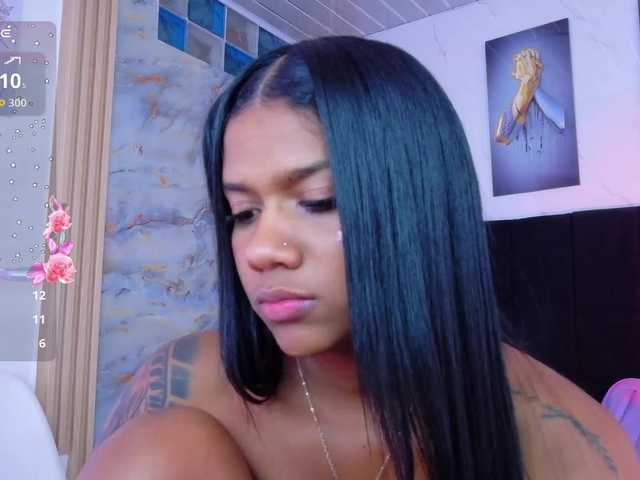 daddysneakin live cam on BongaCams