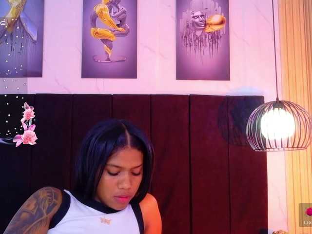 daddysneakin live cam on BongaCams
