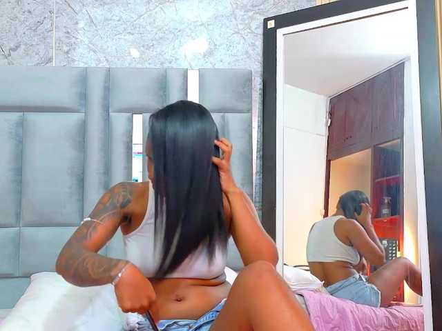 daddysneakin live cam on BongaCams