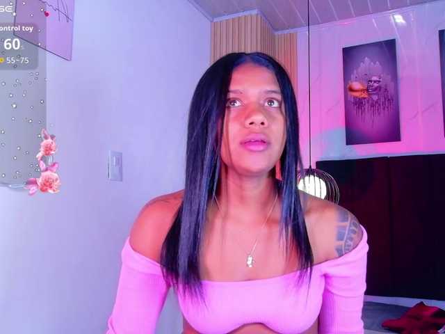 daddysneakin live cam on BongaCams