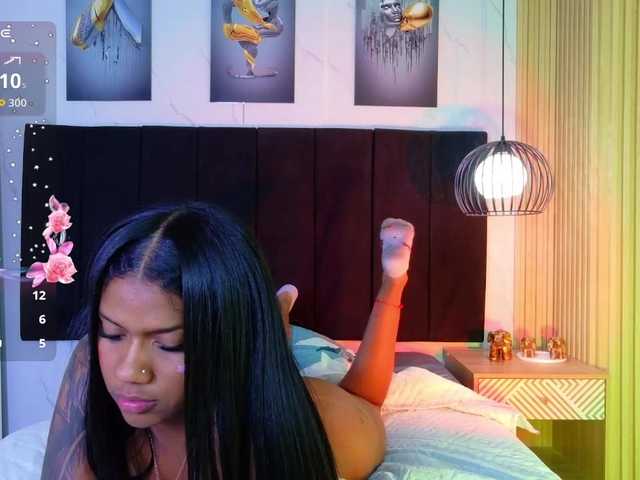 daddysneakin live cam on BongaCams