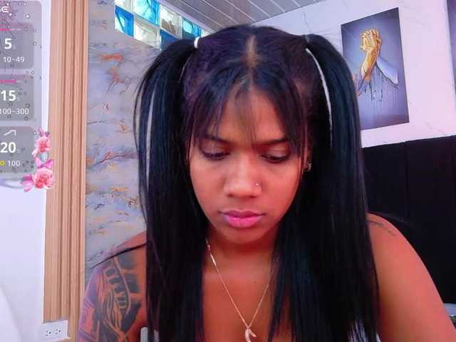daddysneakin live cam on BongaCams