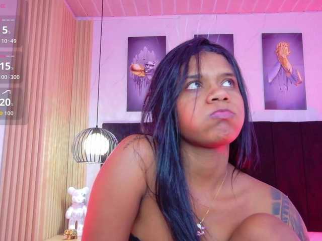 daddysneakin live cam on BongaCams