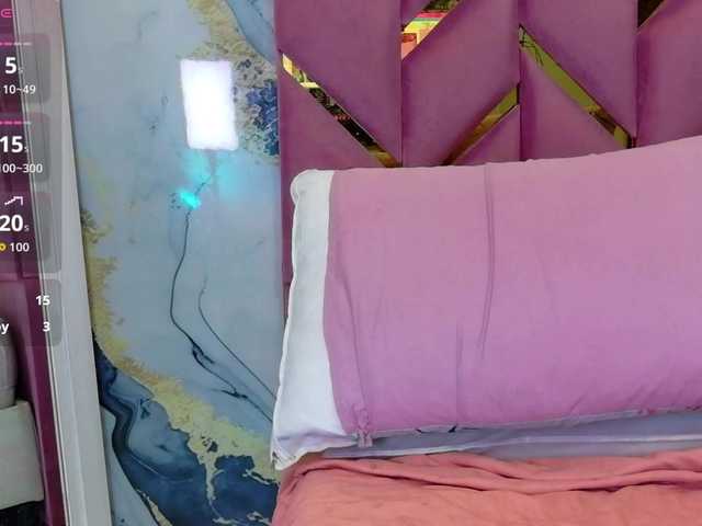 daddysneakin live cam on BongaCams