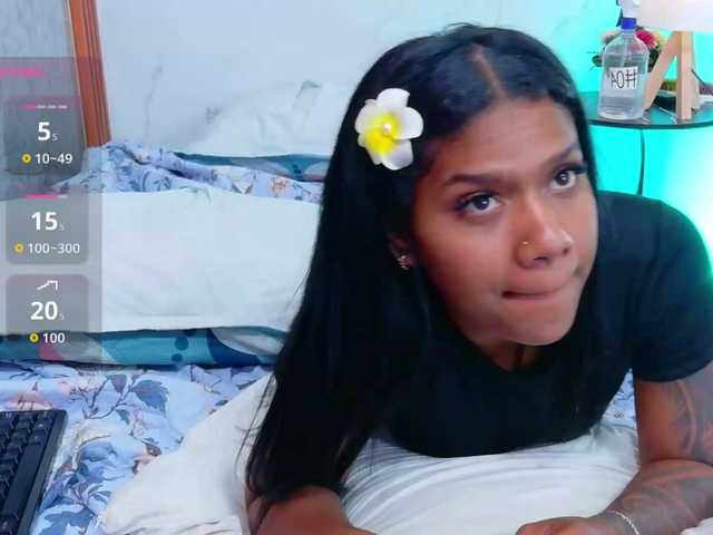 daddysneakin live cam on BongaCams
