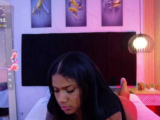 daddysneakin live cam on BongaCams