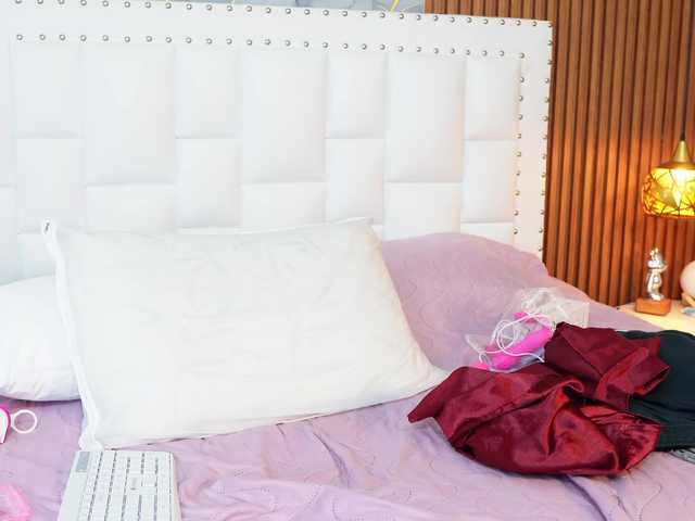 daddysneakin live cam on BongaCams