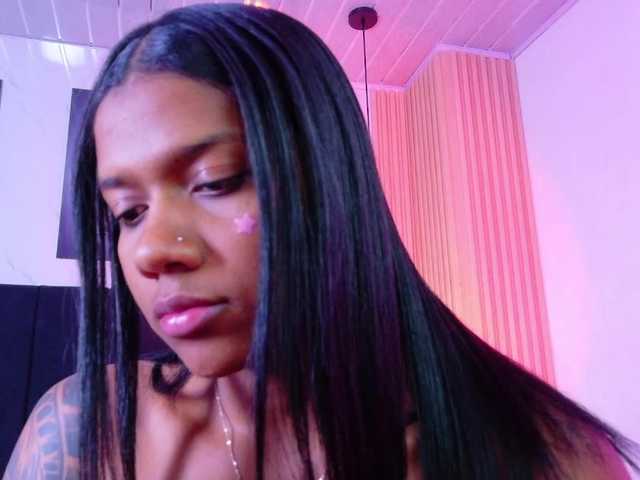 daddysneakin live cam on BongaCams