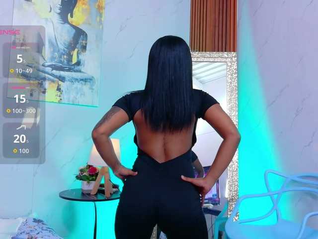 daddysneakin live cam on BongaCams