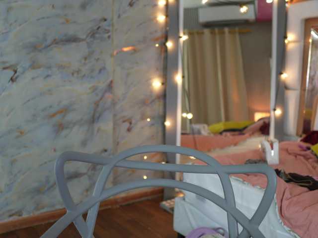 daddysneakin live cam on BongaCams