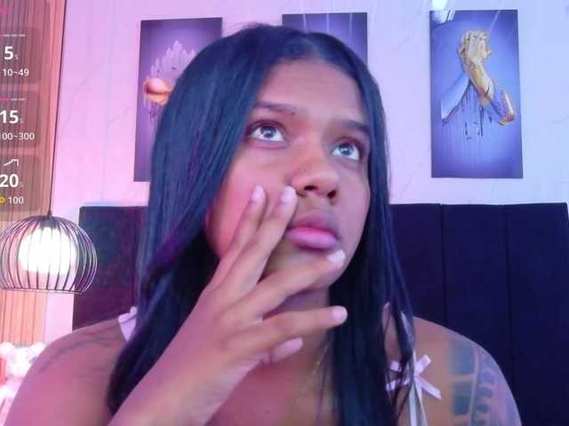 daddysneakin live cam on BongaCams