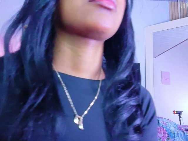 daddysneakin live cam on BongaCams