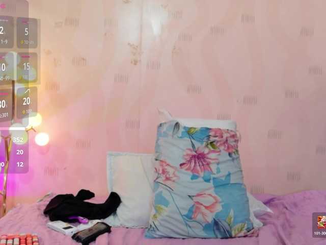 daddysneakin live cam on BongaCams